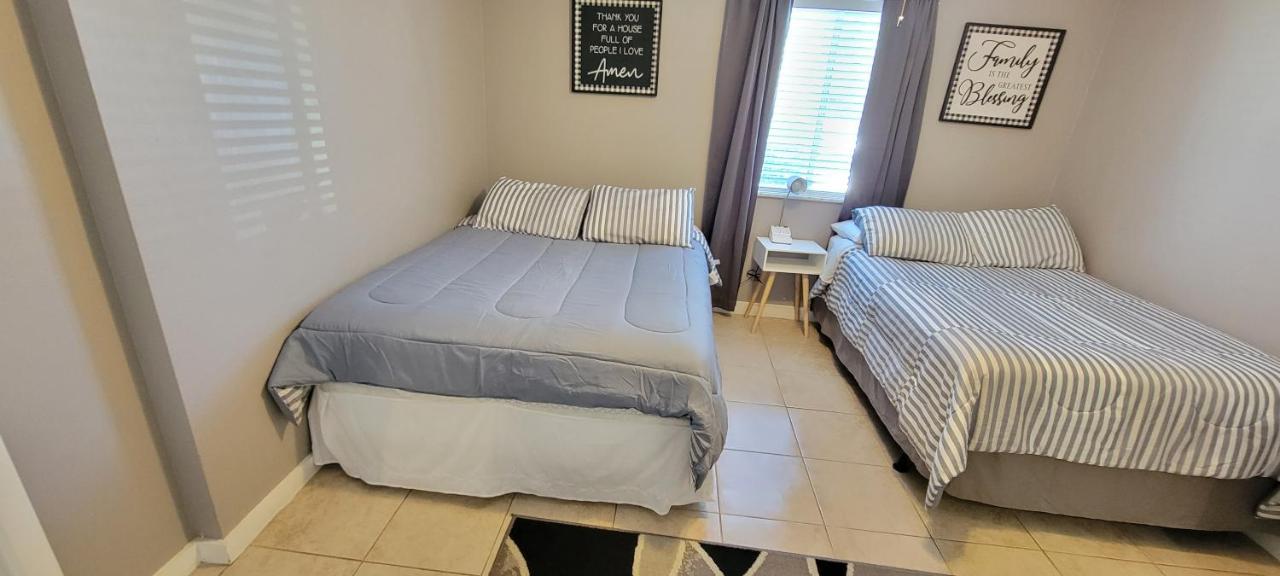 Comfy & Convenient 1Br Apartment Near Oaks Mall & Medical Center Fast Wifi เกนส์วิลล์ ภายนอก รูปภาพ